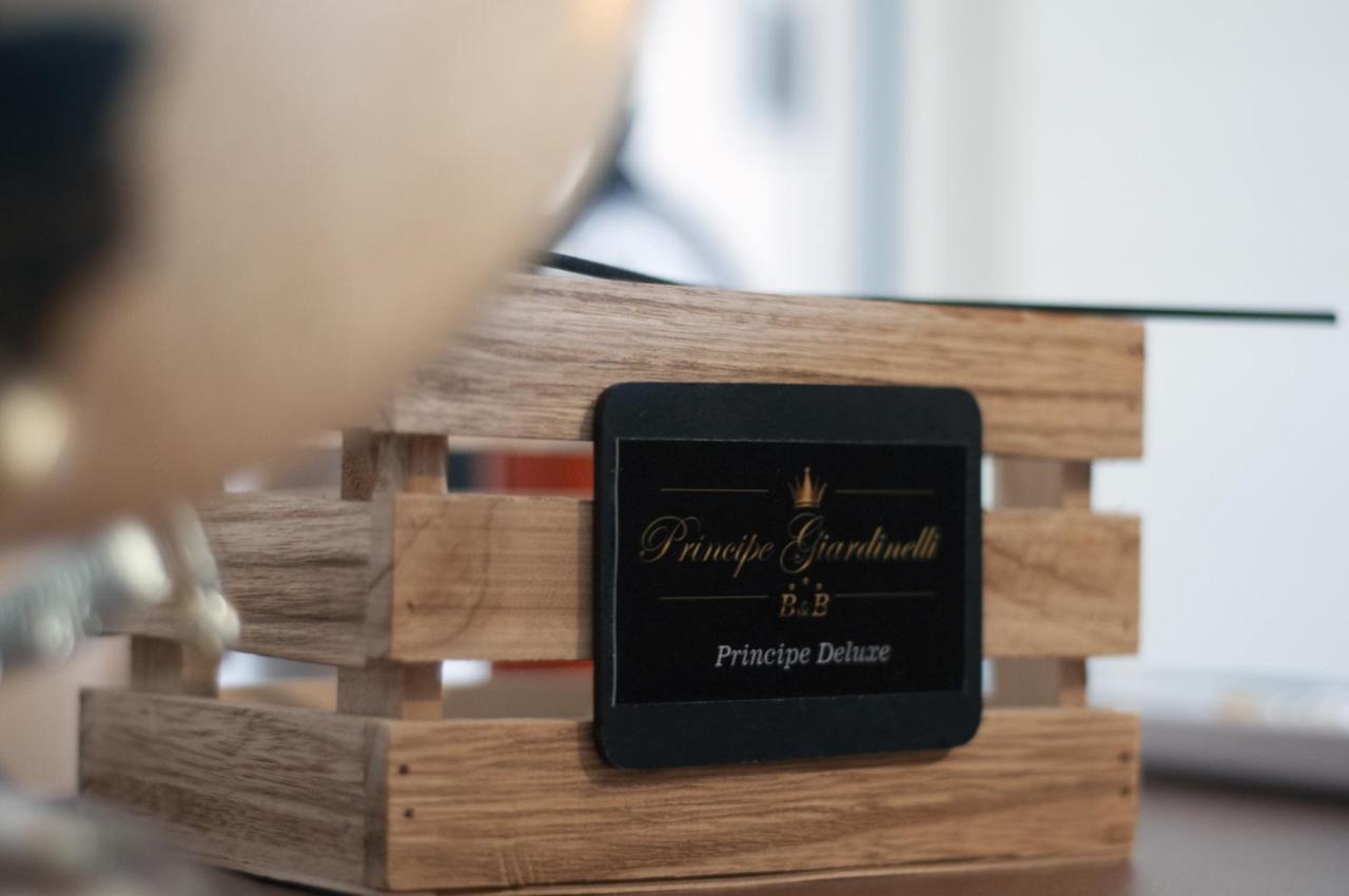 Principe Giardinelli Bed and Breakfast Πιάτσα Αρμερίνα Εξωτερικό φωτογραφία