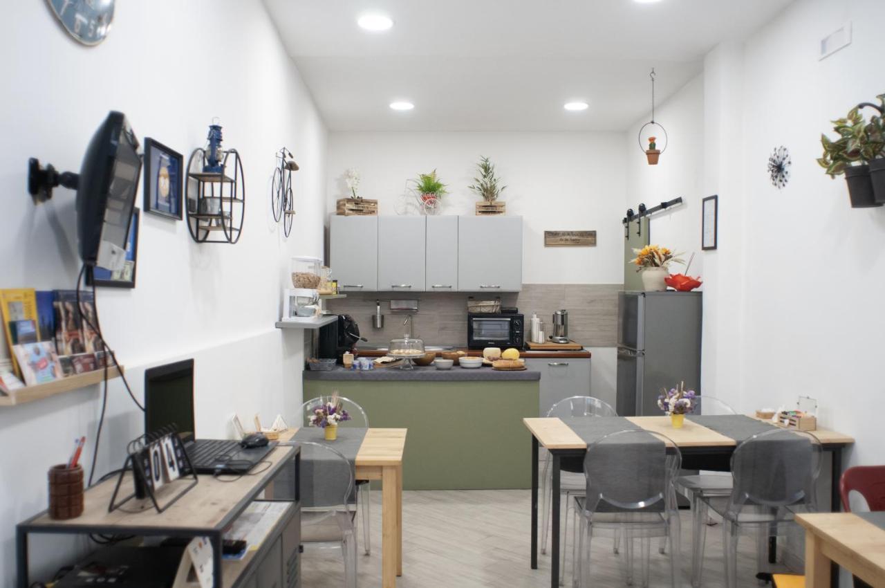 Principe Giardinelli Bed and Breakfast Πιάτσα Αρμερίνα Εξωτερικό φωτογραφία