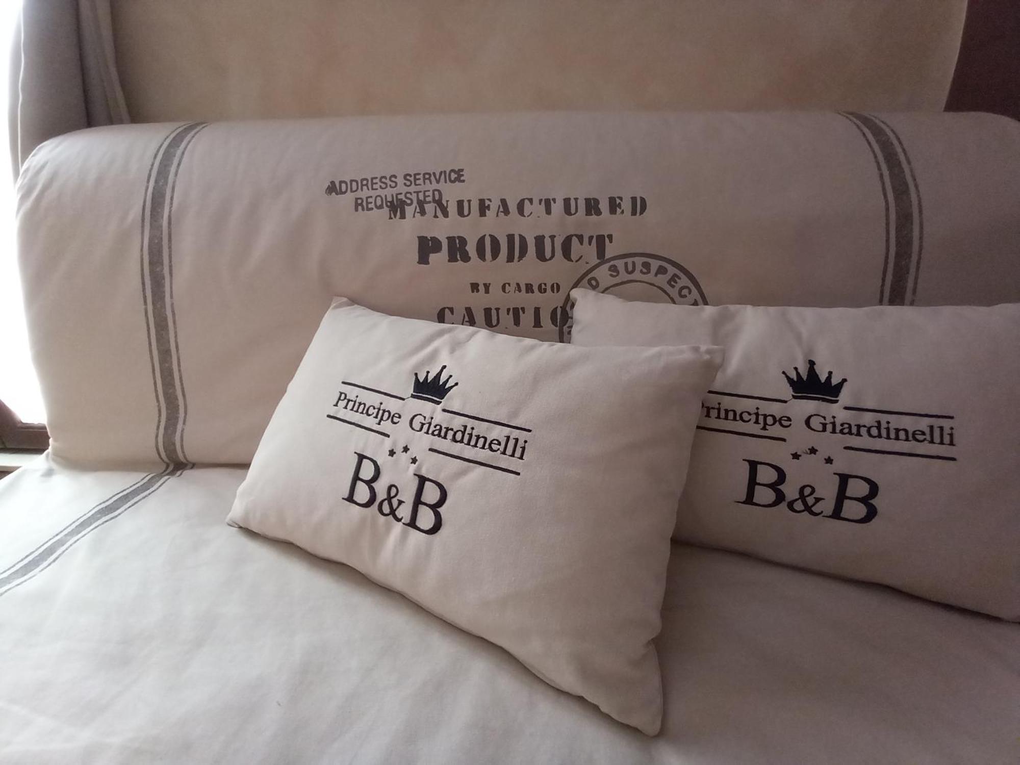 Principe Giardinelli Bed and Breakfast Πιάτσα Αρμερίνα Εξωτερικό φωτογραφία